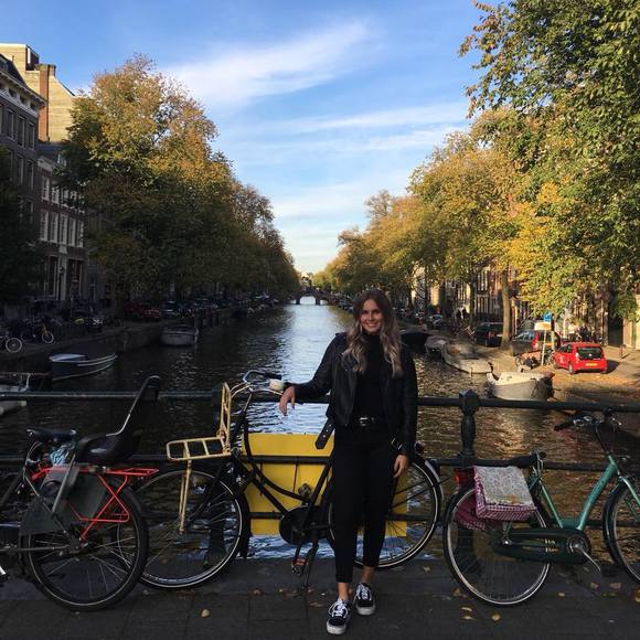 Meet your Posher, Shelby - Picture 1 of 1